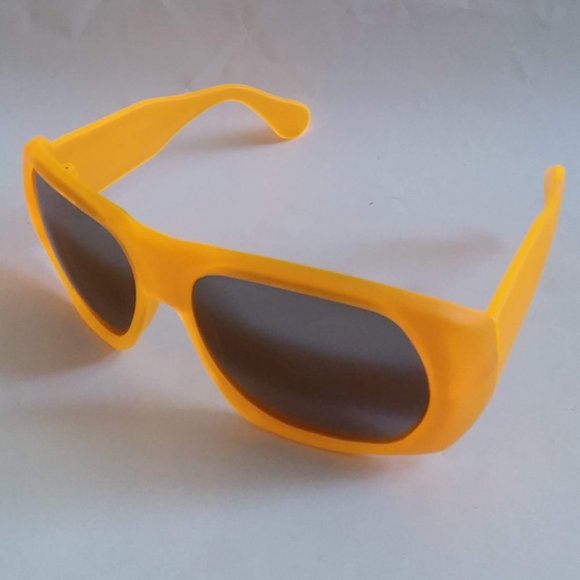 Vintage Fashion retro funky transparent sunglasses - Picture 3 of 5